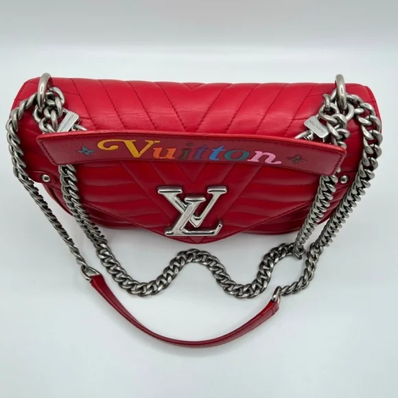 Louis Vuitton New Wave PM Chain Bag! - Picture 9 of 16